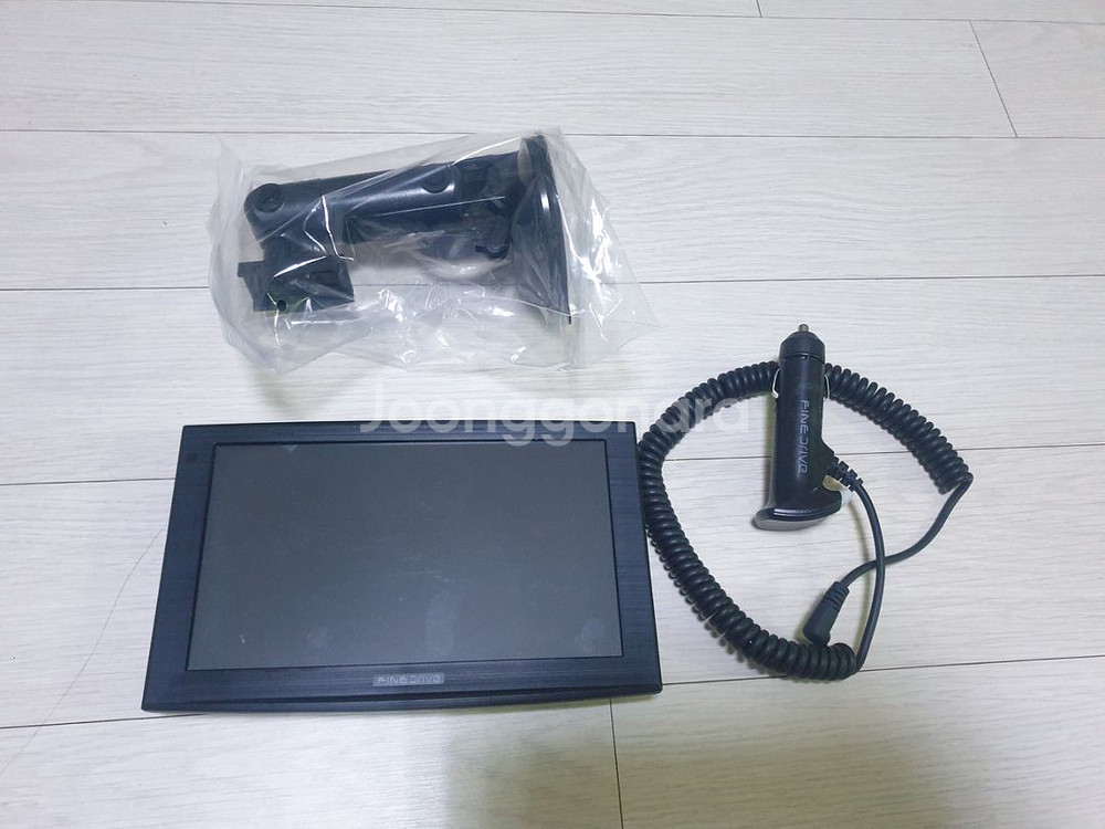 파인드라이브 iQ 3D 7000 BLACK 네비게이션--0