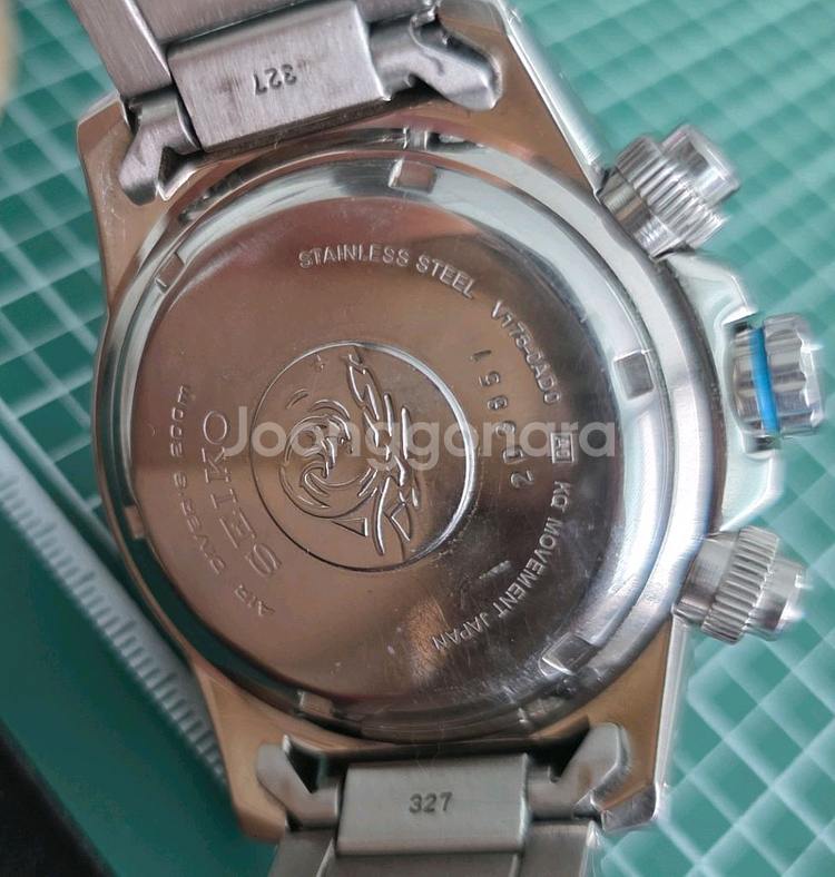 세이코(SEIKO) 솔라 태양광 크로노그래프 SSC01--2