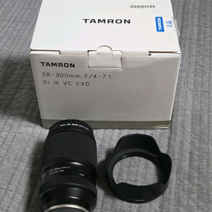 탐론 28-300 소니 E마운트 팝니다