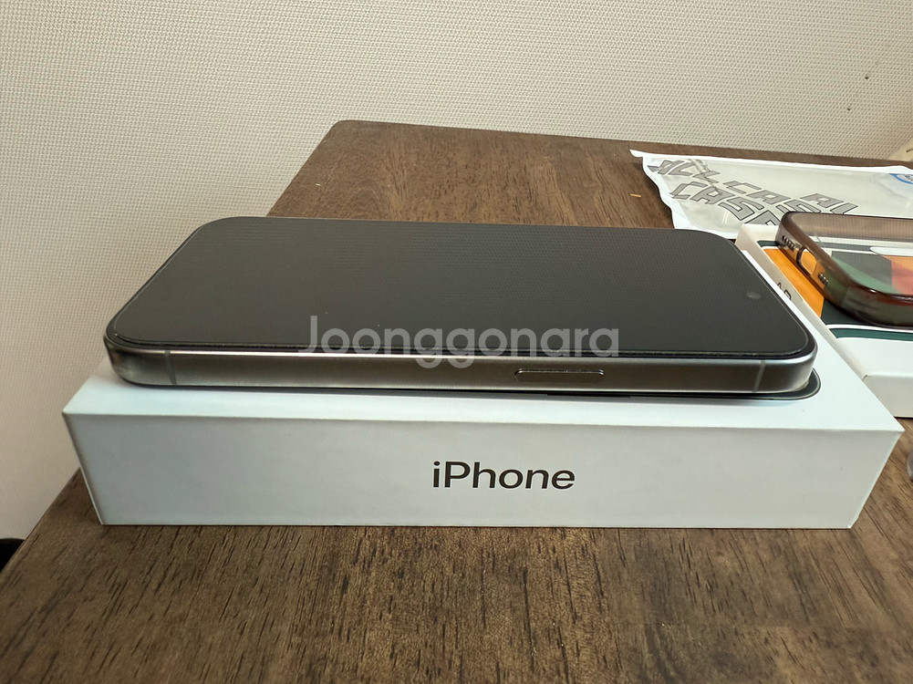 아이폰15프로 256g 티타늄 에플케어 자급제--2