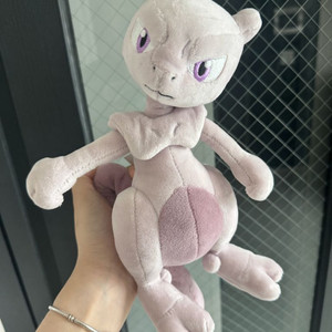 닌텐도 뮤츠 인형 판매
