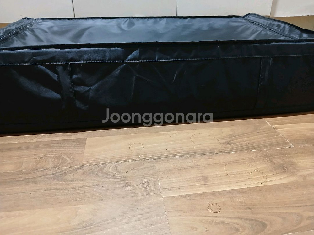 이케아 스쿠브 침대밑 수납박스 2개 합 16000원.--0