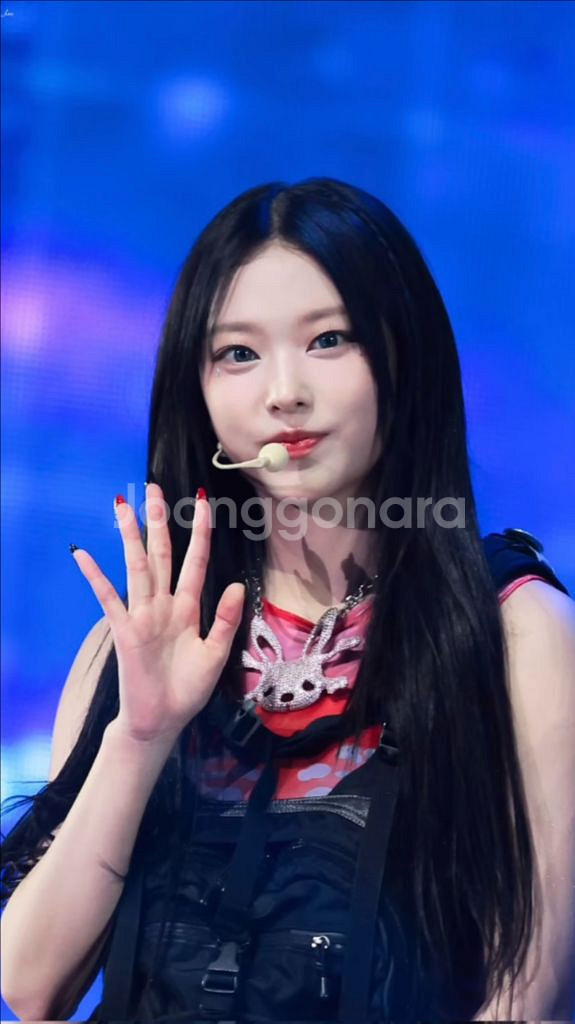 스팀 배그 뉴진스 혜린+슈퍼카 아무거나 삽니다--0