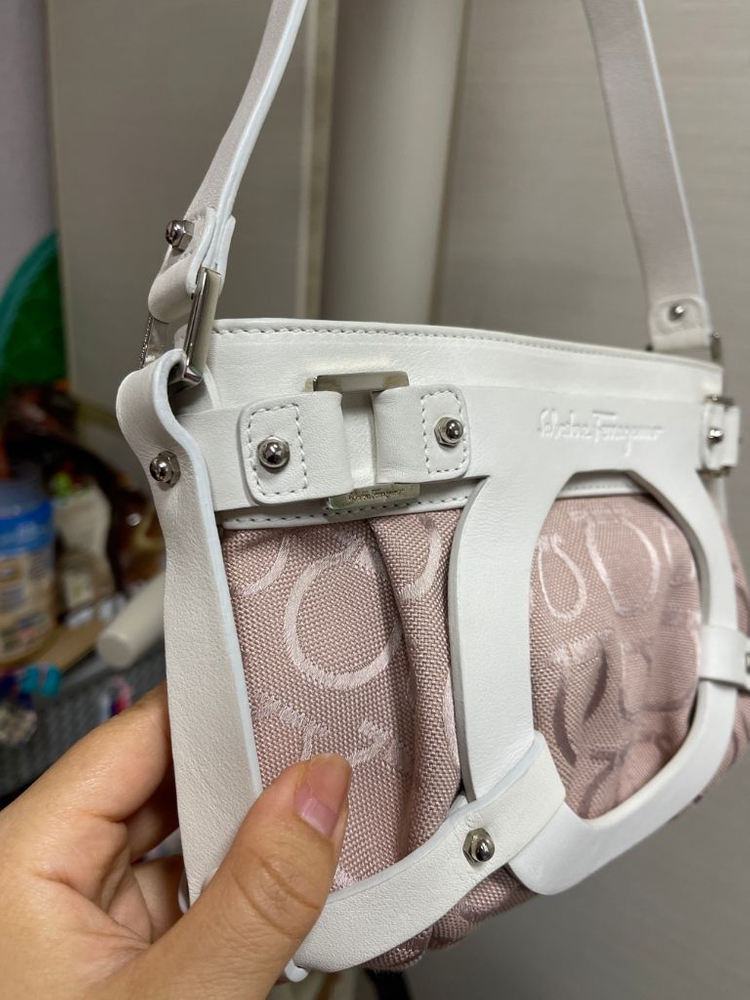 페라가모 숄더백 호보백--1