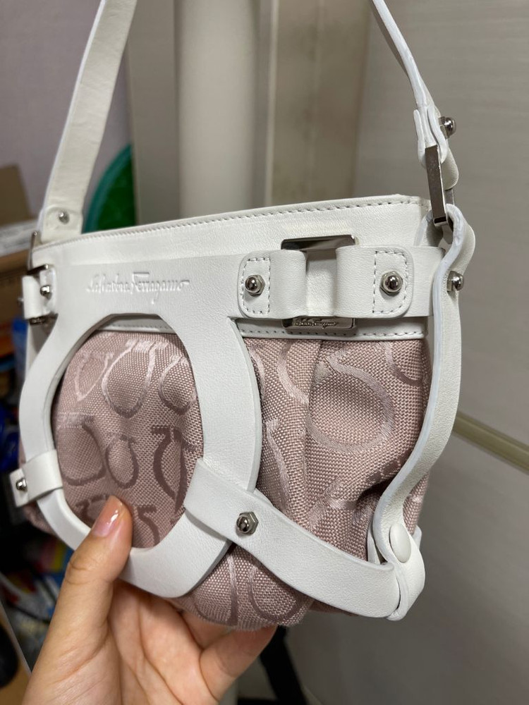 페라가모 숄더백 호보백--2