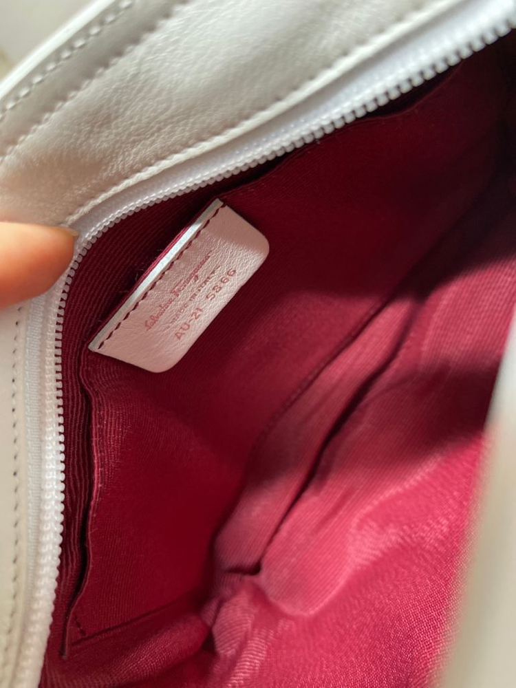 페라가모 숄더백 호보백--6