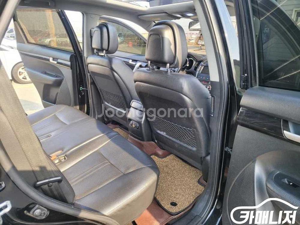[기아]쏘렌토 R 디젤 2WD 2.0 TLX 최고급형--7