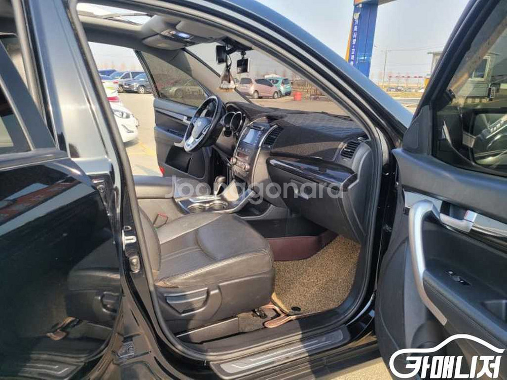 [기아]쏘렌토 R 디젤 2WD 2.0 TLX 최고급형--0
