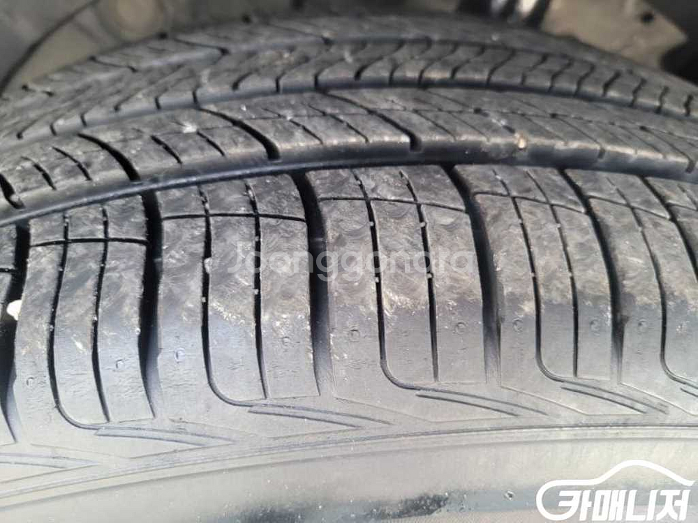 [기아]쏘렌토 R 디젤 2WD 2.0 TLX 최고급형--6