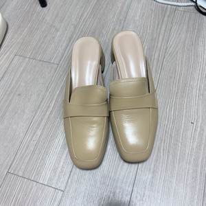 225 여성 키높이 로퍼 블로퍼