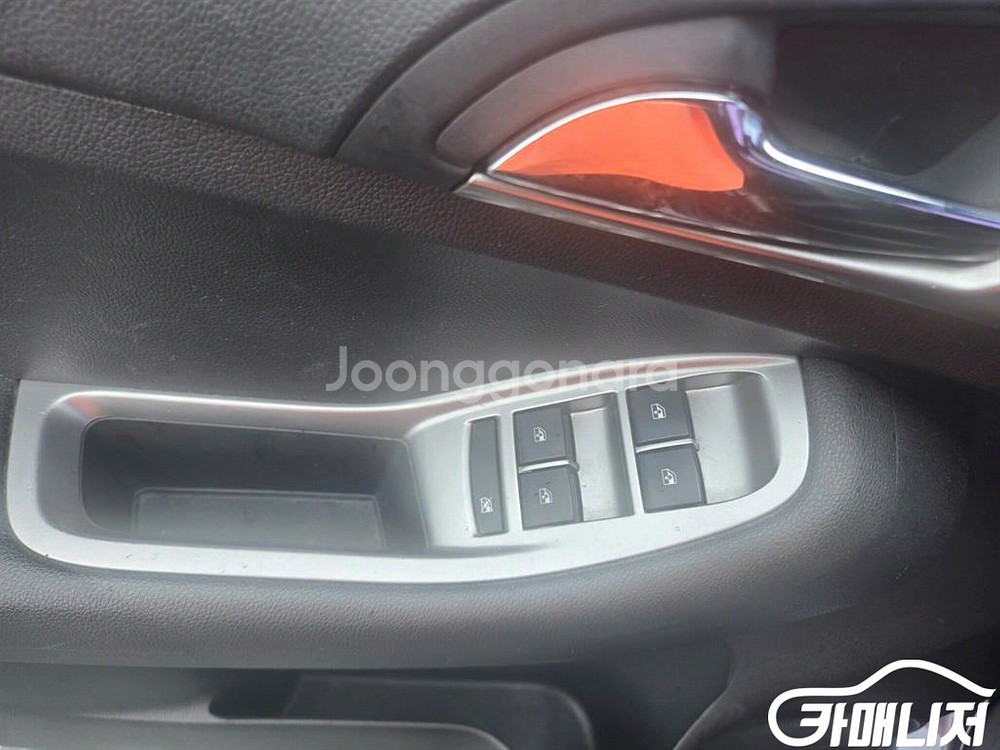 [쉐보레]올란도 2.0 디젤 LTZ 프리미엄 판매--5