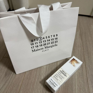 메종마르지엘라 레이지선데이모닝 핸드크림 30ml 새제품