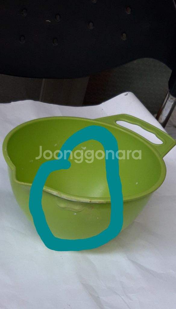 플라스틱 용기(모두 깨끗해요).1개는 무료--3