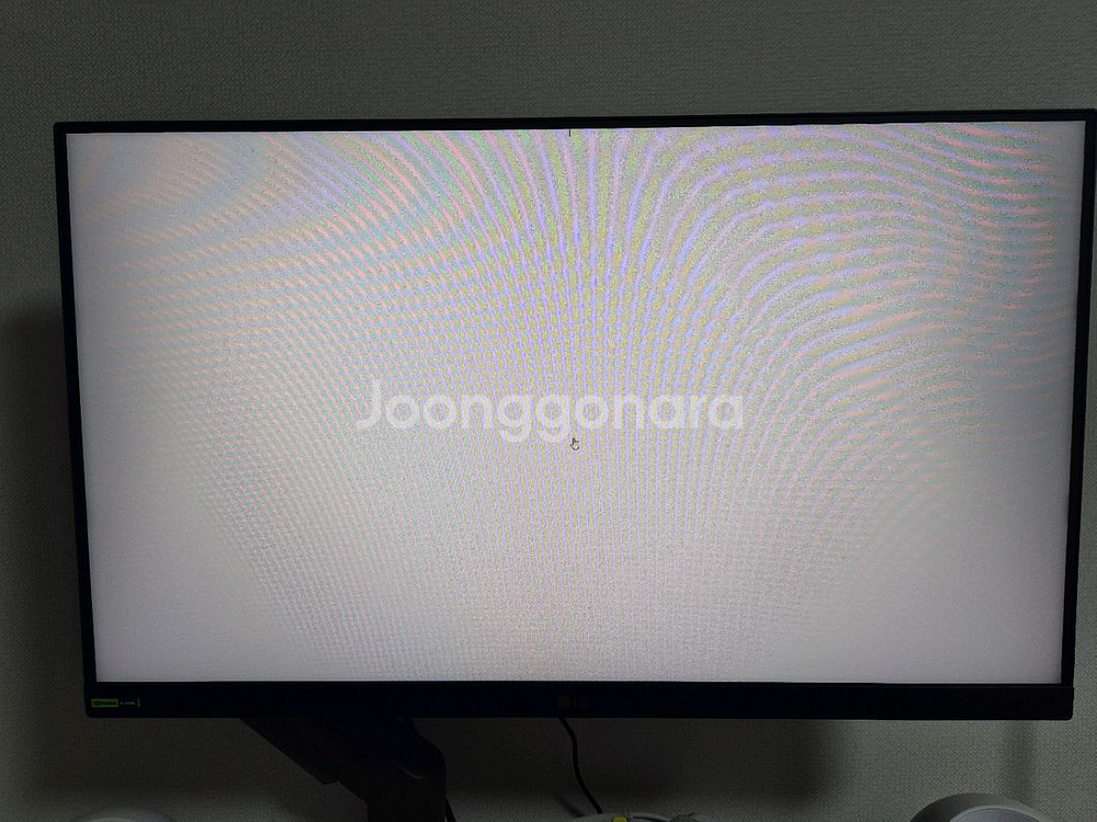 LG 24인치 180hz 모니터팝니다--2