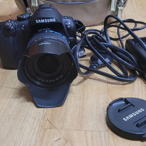 삼성 디카 NX10