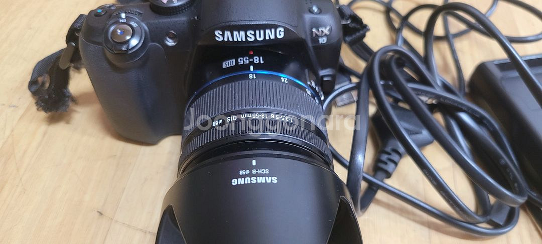 삼성 디카 NX10--2