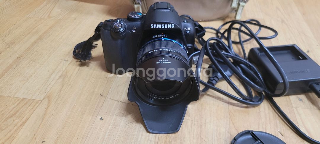 삼성 디카 NX10--1