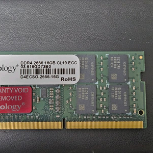 시놀로지 정품 D4ECSO-2666-16G 팝니다.