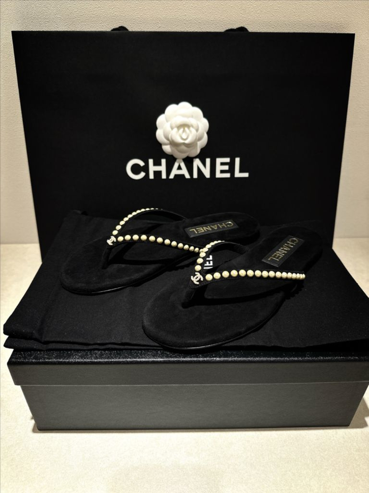 [정가이하-미사용새상품] 샤넬 25C 신상 벨벳 슬리퍼(쪼리)--1