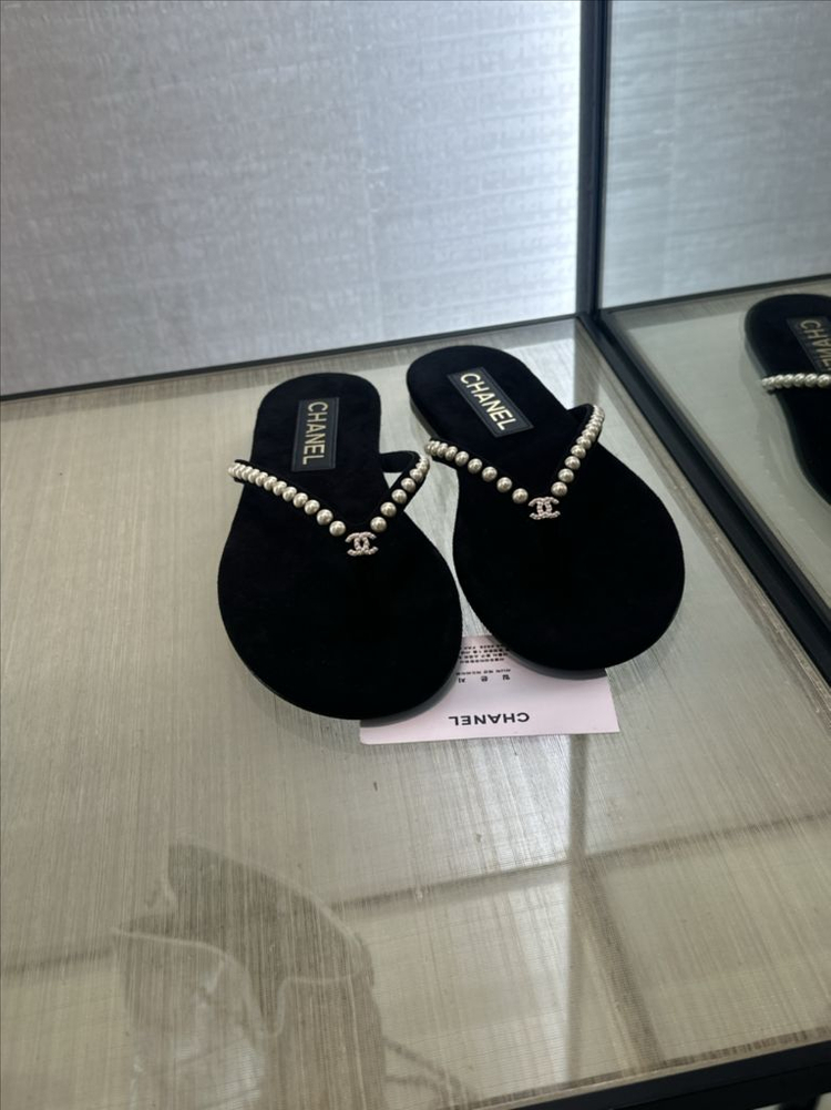 [정가이하-미사용새상품] 샤넬 25C 신상 벨벳 슬리퍼(쪼리)--2