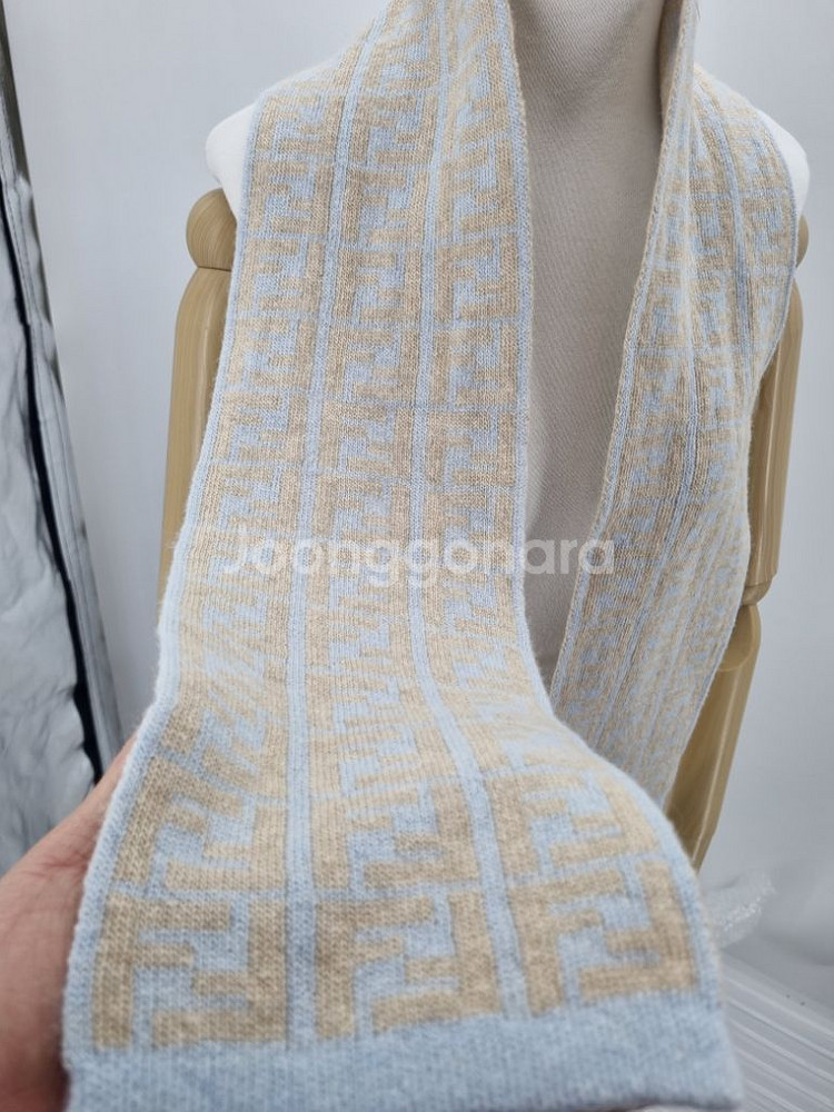 펜디 머플러--3