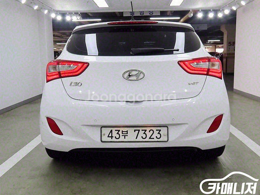 [현대]뉴 i30 1.6 VGT PYL (5인승) 판매--6