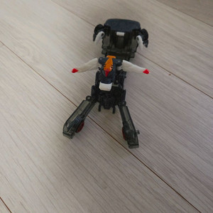 터닝메카드 센뿔