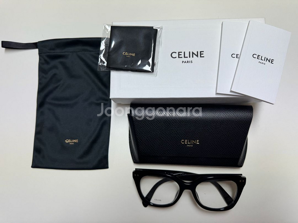 셀린느 안경테 CL50116I--0