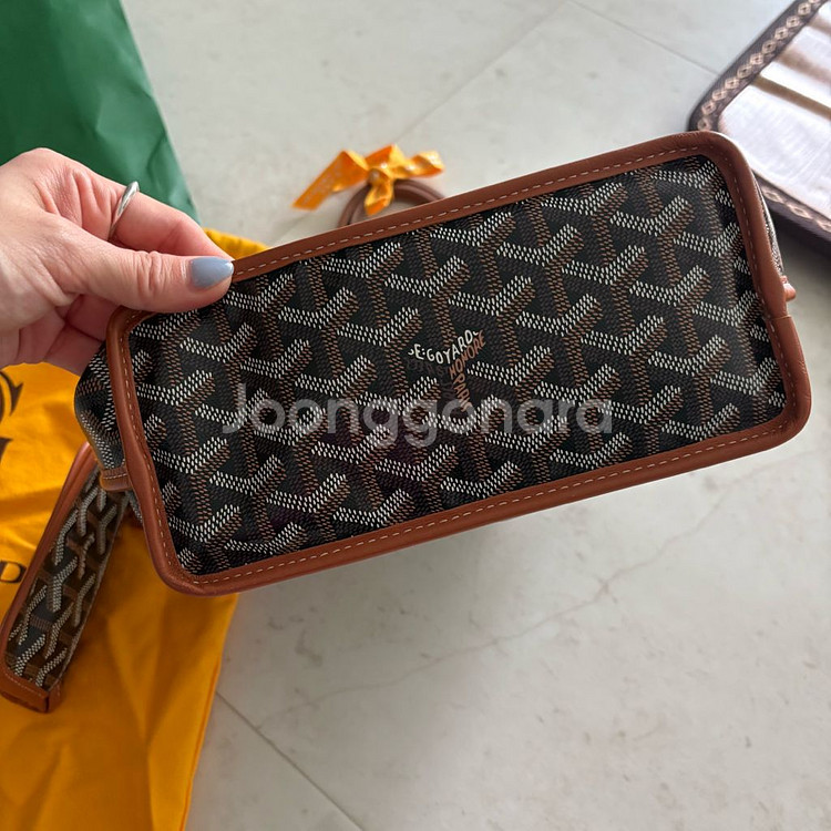 고야드 미니 앙주백 블랙탄--3