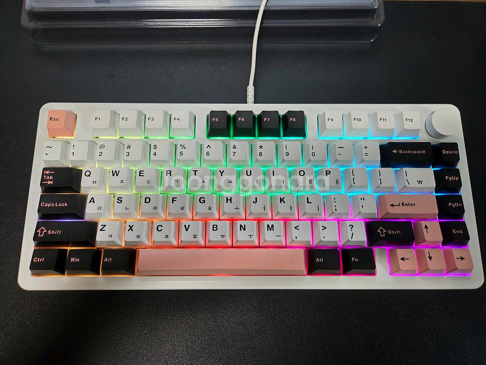 hi8se 알루미늄 키보드 팝니다--0