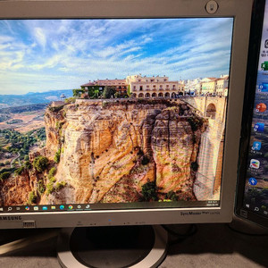 삼성 SyncMaster CX713S 모니터 판매