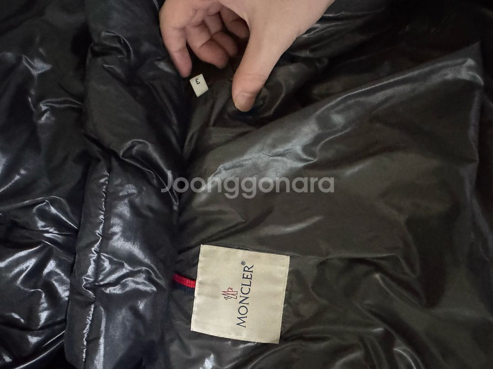 매입가 몽클레어 마야 3사이즈--3