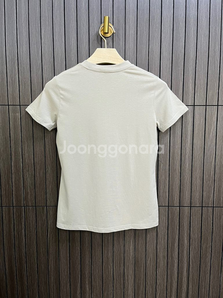 몽클레어 로고패치 여성 반팔티--7