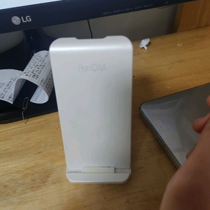 리큄 무선충전 거치대 판매합니다