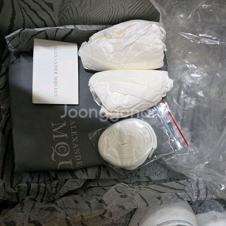 알렉산더 맥퀸 오버솔 35.5--3