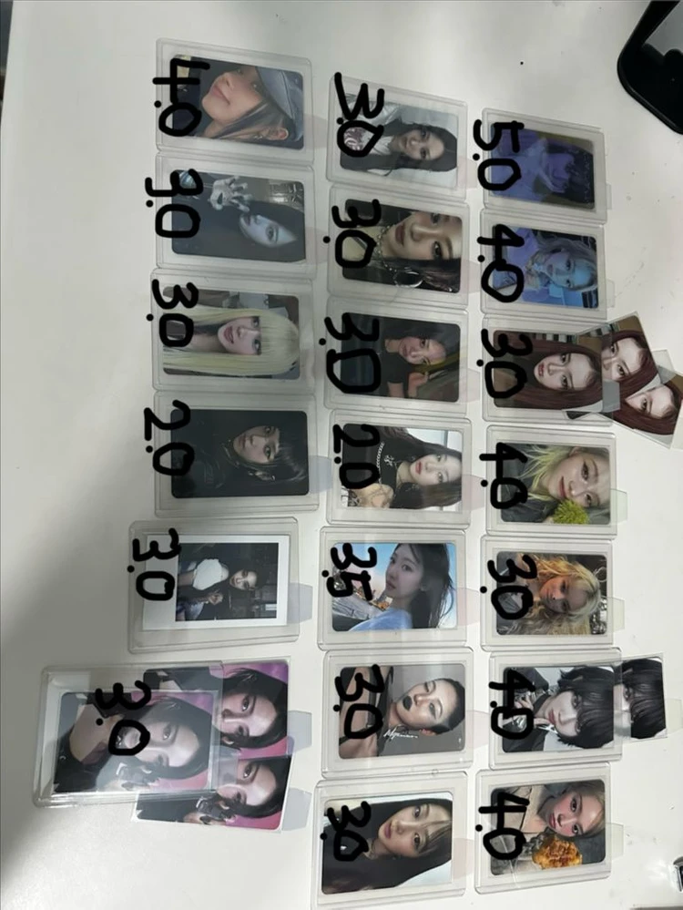 에스파 앨범 및 포토카드 판매(네고 가능) 이미지