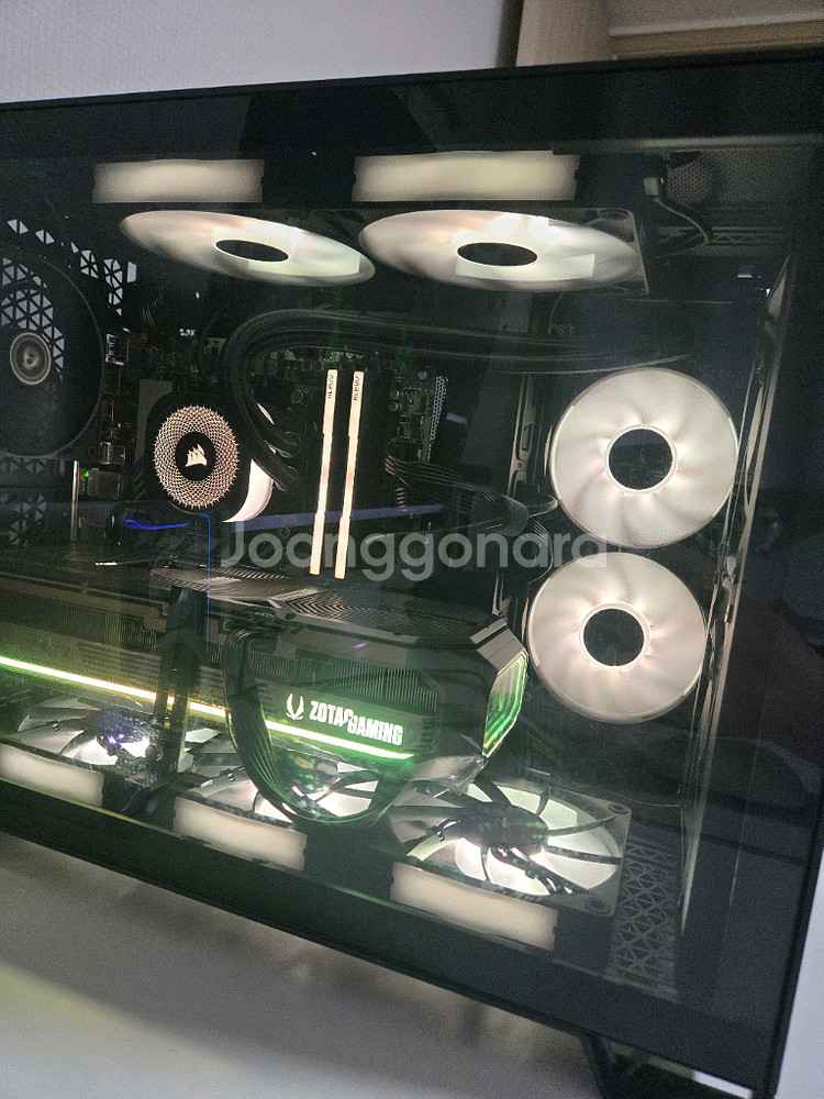 (평택)커세어 9800x3d,RTX5080 게이밍 PC--1