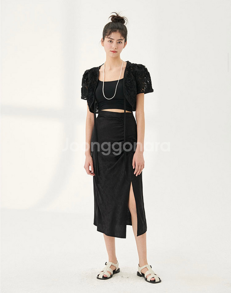 [새제품] 랭앤루 BECCA SKIRT (M사이즈)--0