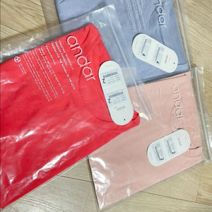 안다르 에어리핏 상의, 레깅스 ㅡ 새상품