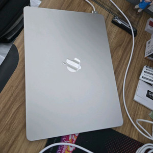 맥북에어 M2 13인치 24gb 512gb