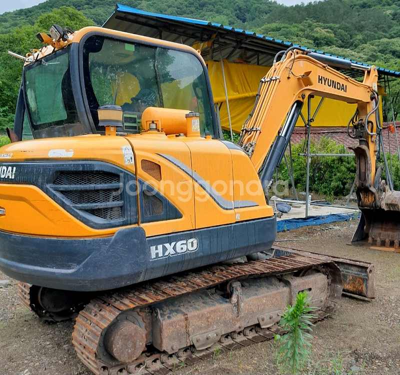 현대 HX60 17년식 집게장착 중고 02 굴삭기--2