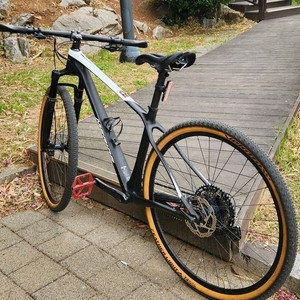 메리다 빅나인 xt 카본mtb