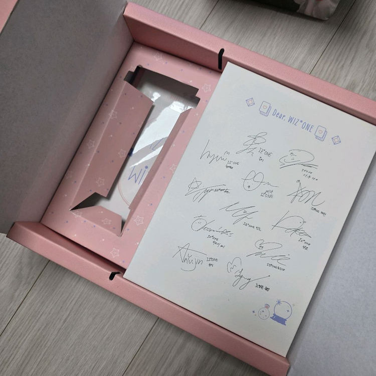 아이즈원 위즈원 2기 키트 이미지