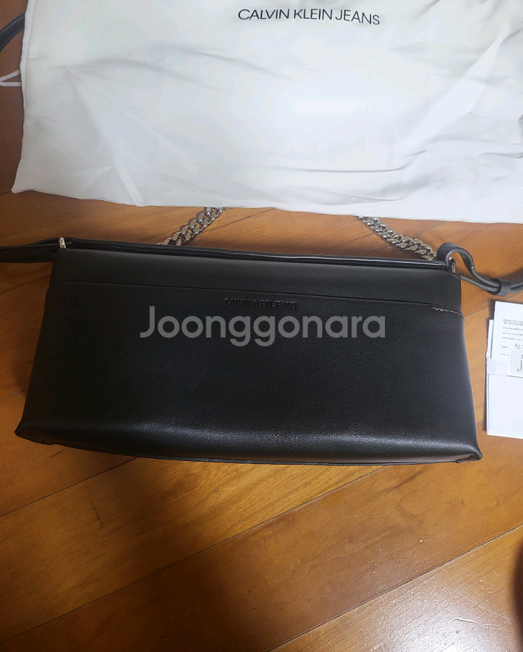 캘빈클라인진 정품여성클러치백(워런티카드포함)새제품입니--3