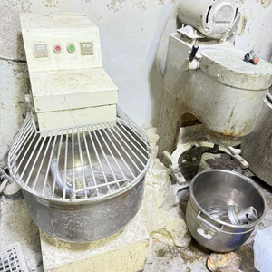 스파이럴믹서 반죽기 판매합니다