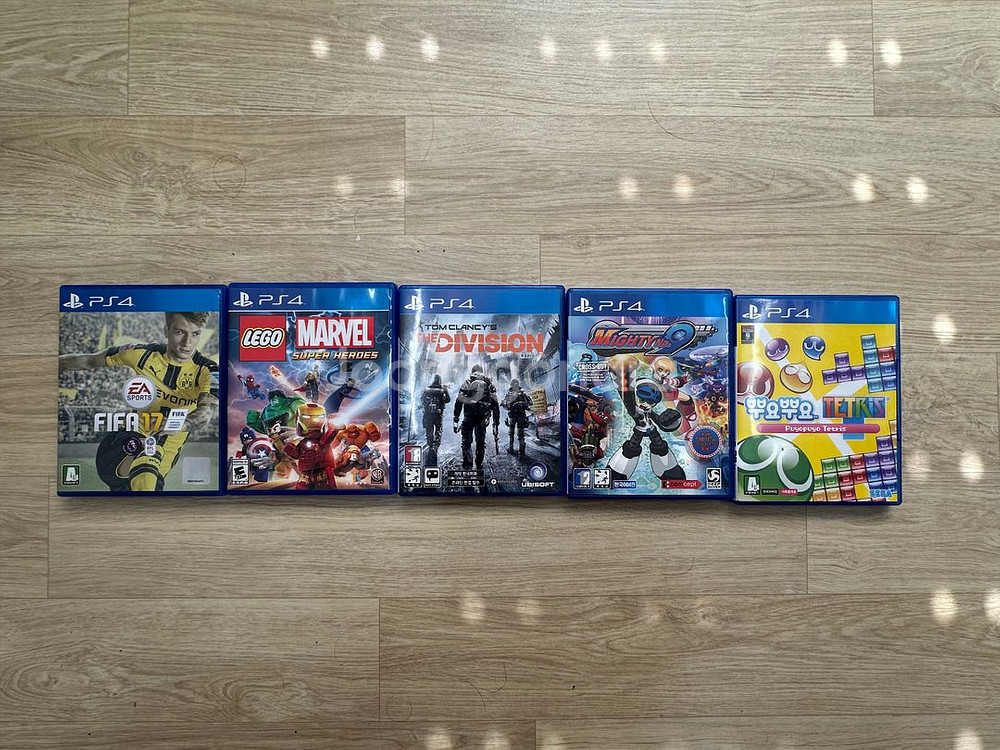 PS4 CD 팔아요--0