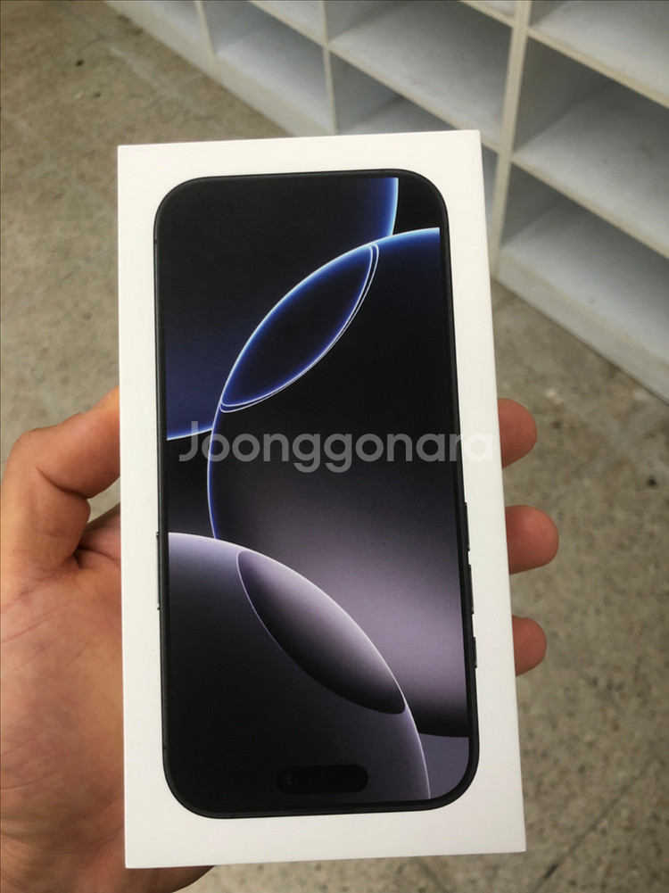 아이폰 16pro 256 블랙 완전새상품--0