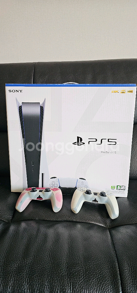 PS5 플레이스테이션5입니다듀얼센서 두개 있습니다--0
