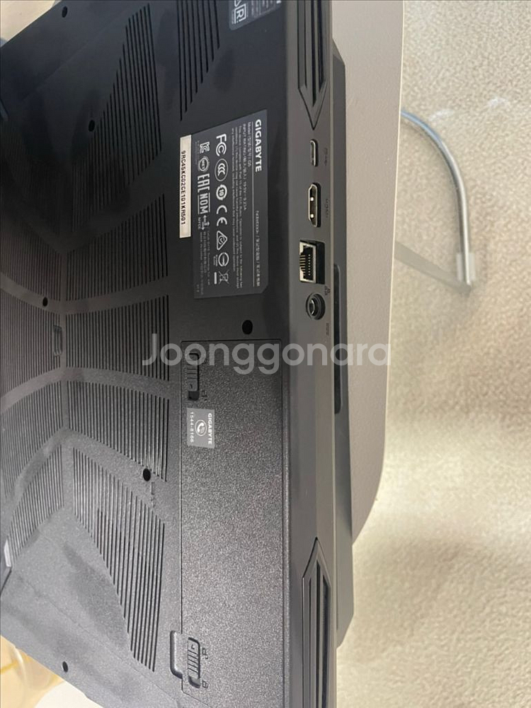 기가바이트 G5 게이밍 노트북 RTX3060 판매합니다--8