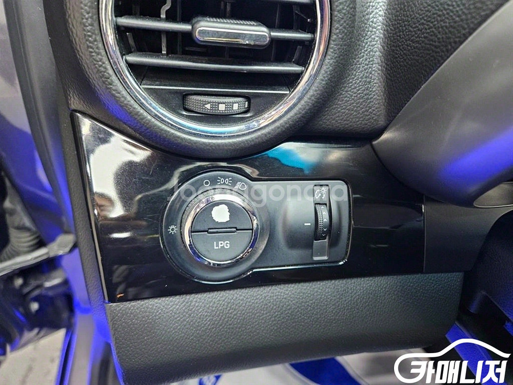 [쉐보레]올란도 LPGI LT 컨피니언스팩 판매--9
